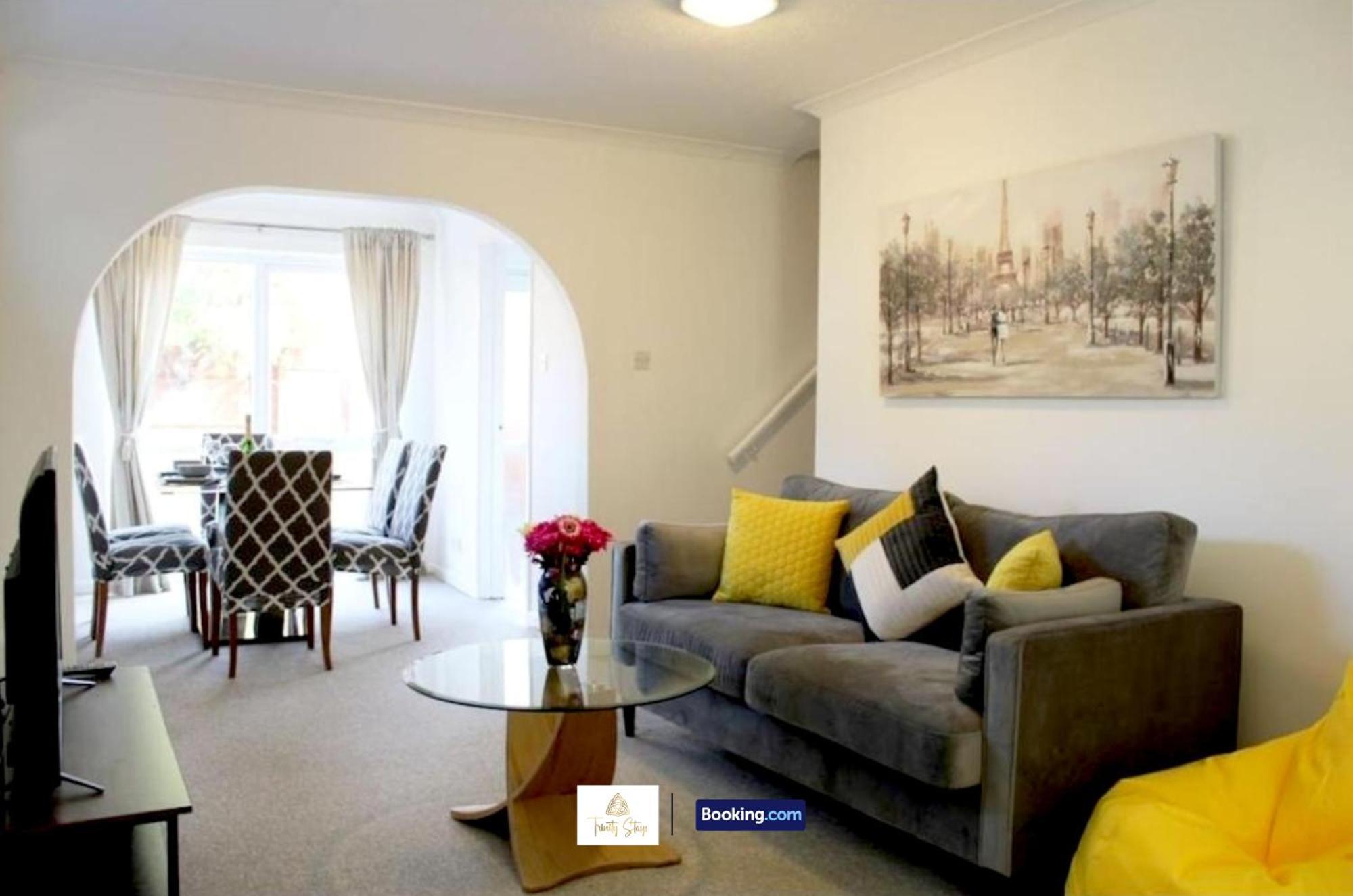 4 Bedroom House With Parking Near City Centre By Trinity Stays Short Lets & Serviced Accommodation Cambridge Exteriér fotografie