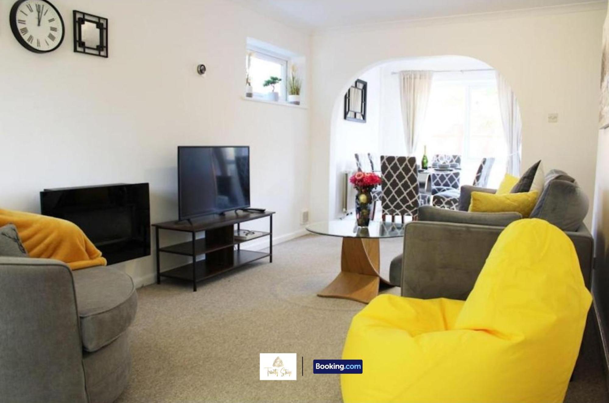 4 Bedroom House With Parking Near City Centre By Trinity Stays Short Lets & Serviced Accommodation Cambridge Exteriér fotografie